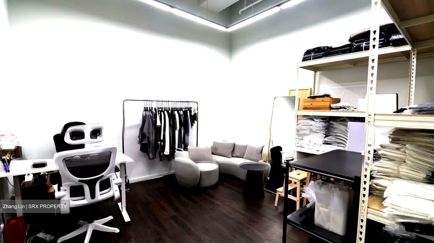 Oxley Tower (D1), Retail #538459311